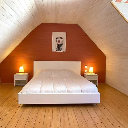Maison Avec Wifi, Jardin Clos Et Terrasse, A 500m De La Et Du Gr34, Ile Grande - Fr-1-368-13